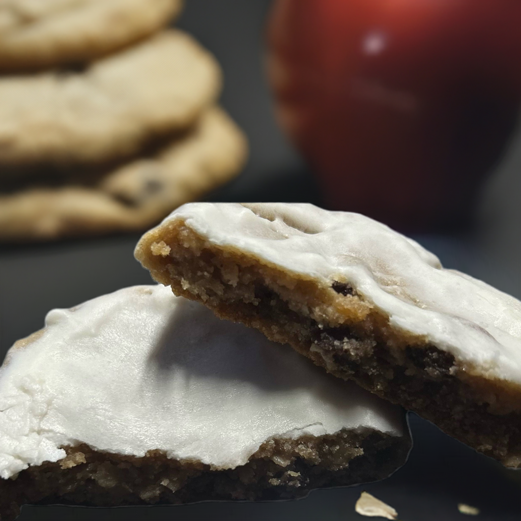 CHEWY OATMEAL RAISIN COOKIE