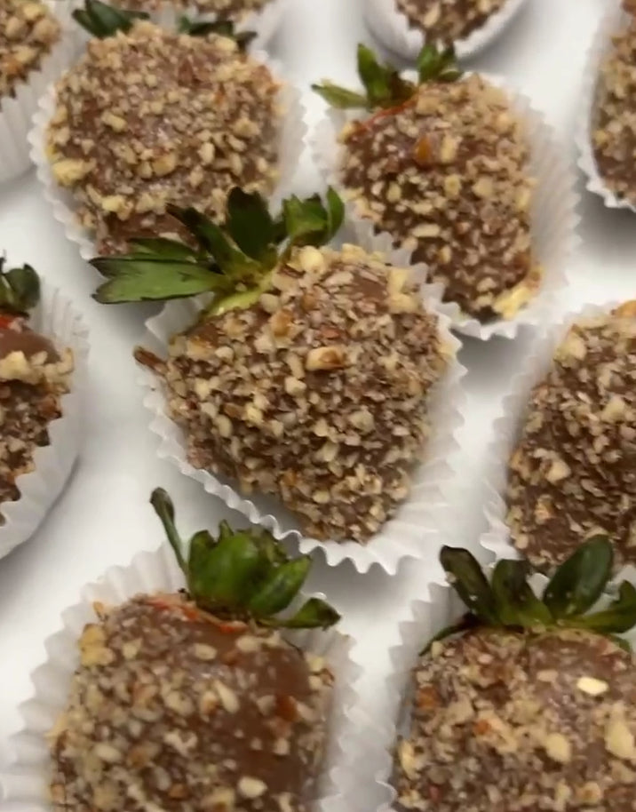 PECAN CRUSTED STRAWBERRY DELIGHTS